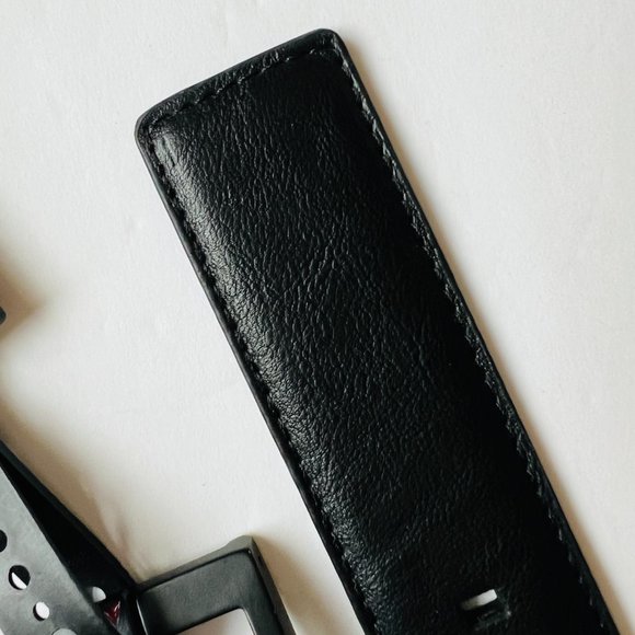 GUESS Men's Reversible Belt NWT Size L 38-40 - Picture 6 of 7